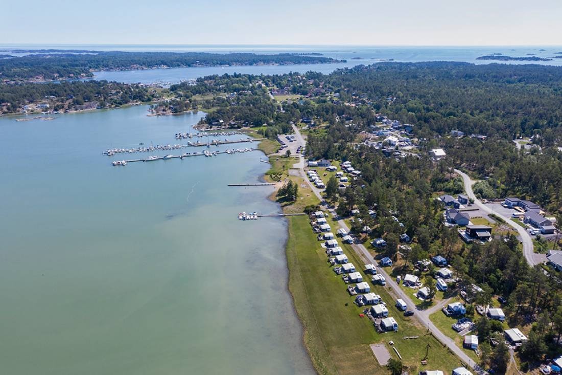 Arkösunds Camping — Campingplatz in Vikbolandet