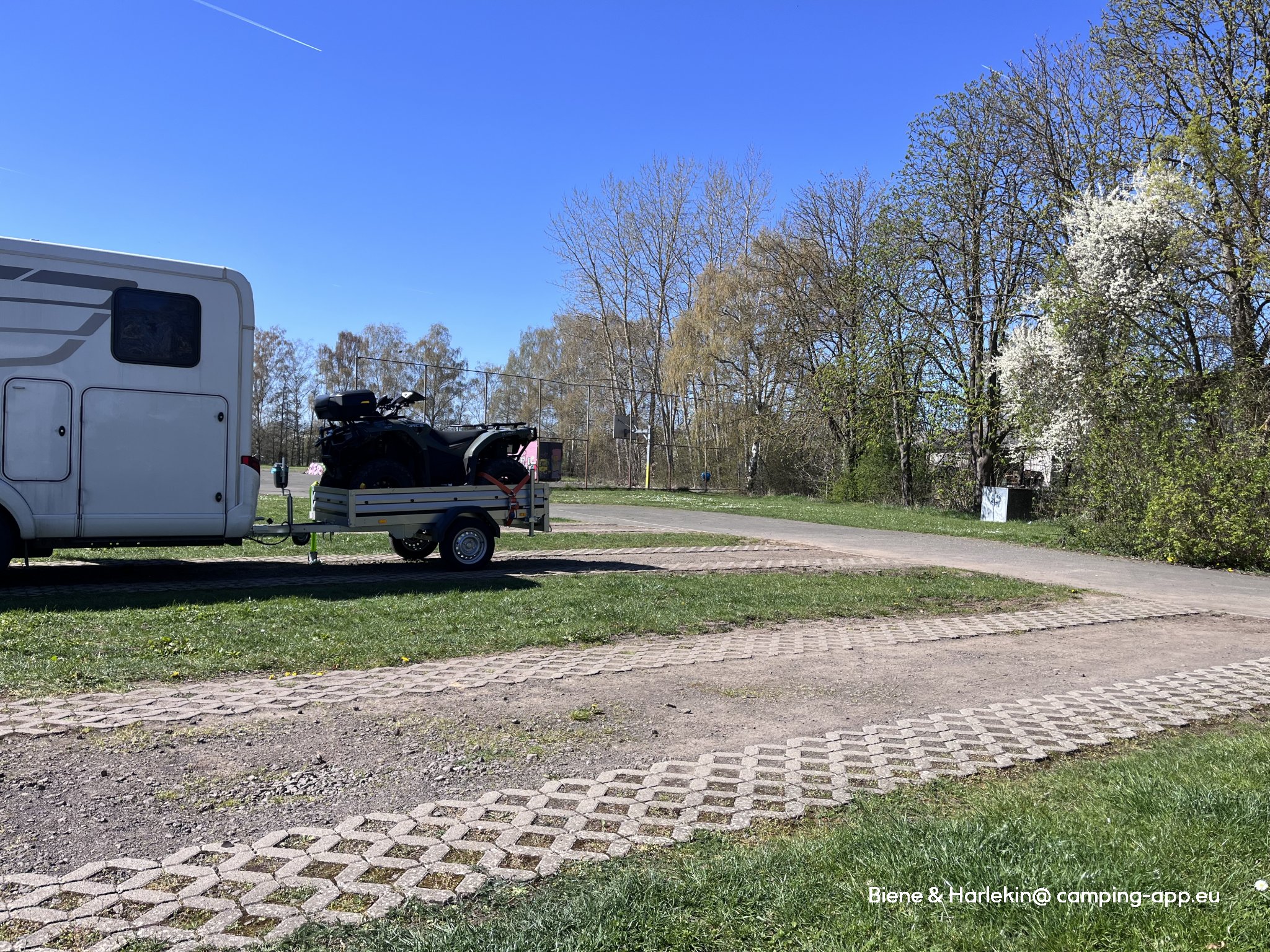 Wohnmobilstellplatz Echzell — Foto 4