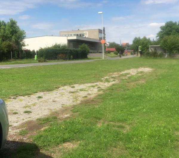 Stellplatz Grosswallstadt — Area Autocaravanas in Grosswallstadt