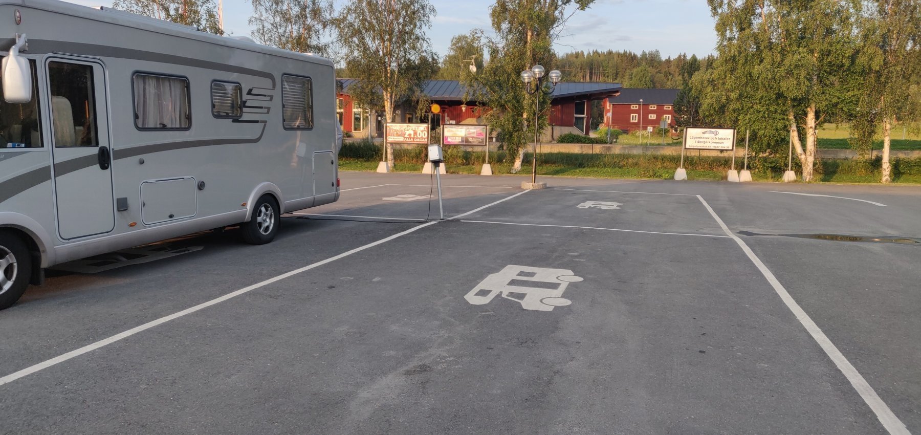 Stellplatz Svenstavik — Aire camping car in Svenstavik