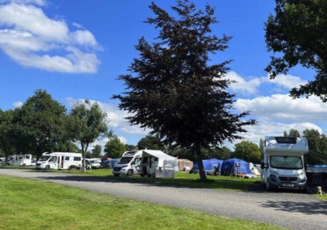 Glanllyn Caravan & Camping Park — Camping in Bala, Gwynedd