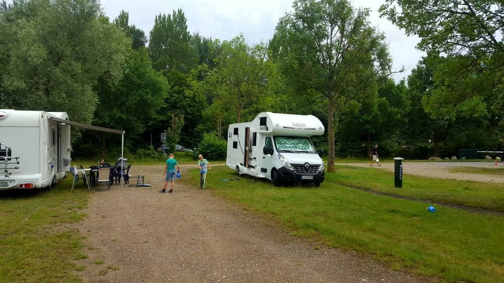 Wohnmolbilstellplatz am Deich — Area di sosta in Wangels