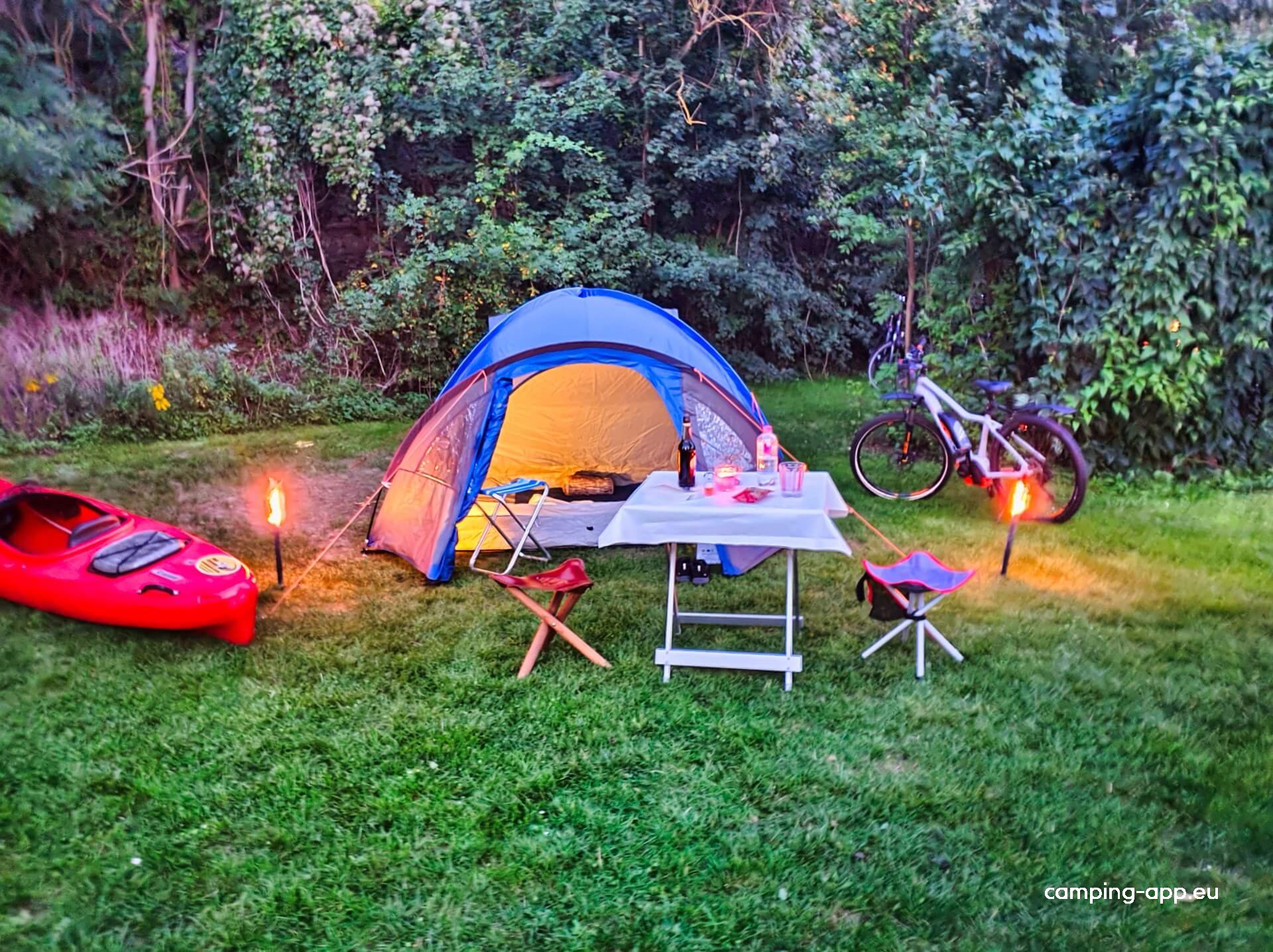 Camping an der Rudelsburg — Foto 5