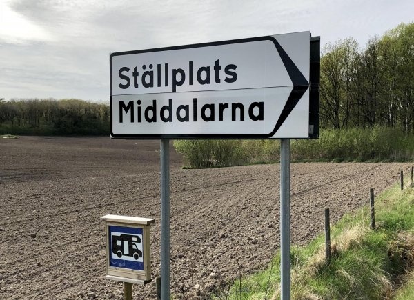 Stellplatz Middalarna — Camperplads in Tanumshede