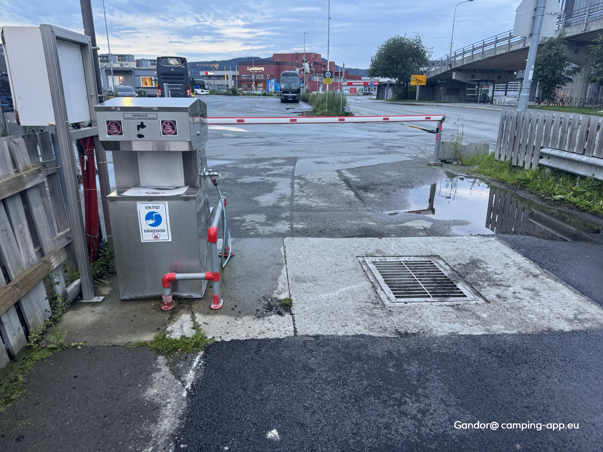 Trondheim bobilparkering Nyhavna — Fotografie 4