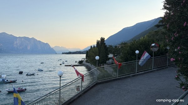 Camping Panorama — Photo 5