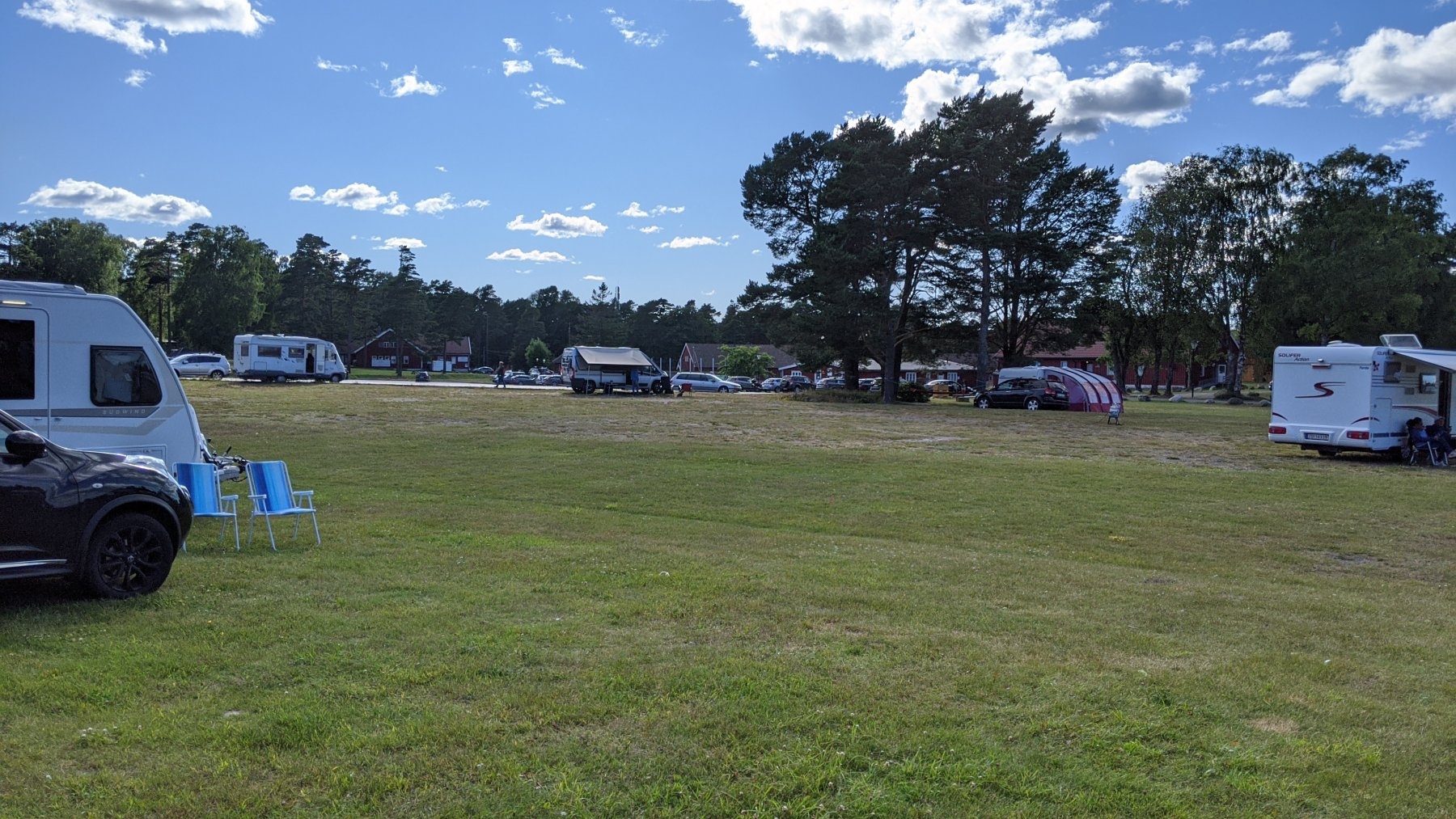 Hove Leirsenter Camping — Camping in Færvik