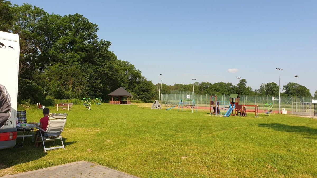 Sękowa — Ställplats in Sekowa