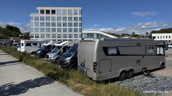 Buen Mandal — Photo 3