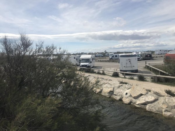 Aire de Camping-Cars Plage Ouest — Photo 5