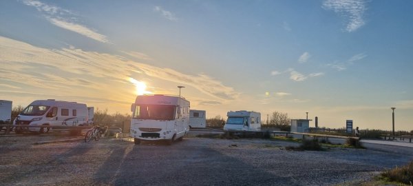 Stellplatz Saintes-Maries-de-la-Mer — Foto 2
