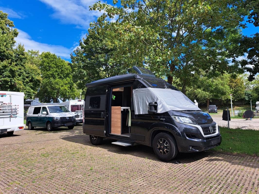 Camping Stuttgart — Area da campeggio in Stuttgart