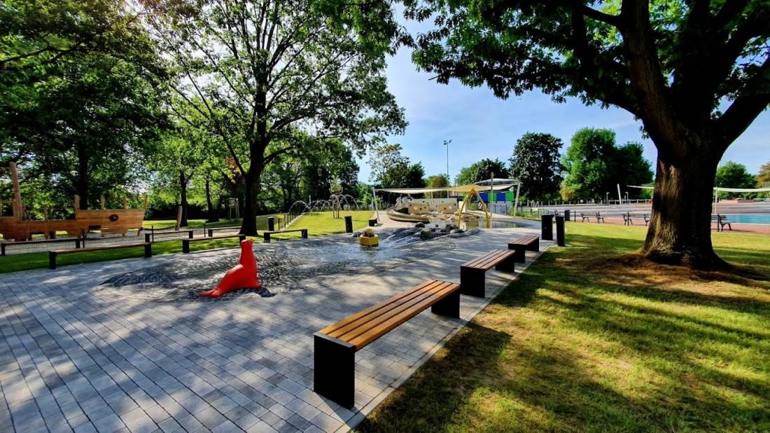 Seligenstädter Freischwimmbad — Sítio para autocaravanas in Seligenstadt