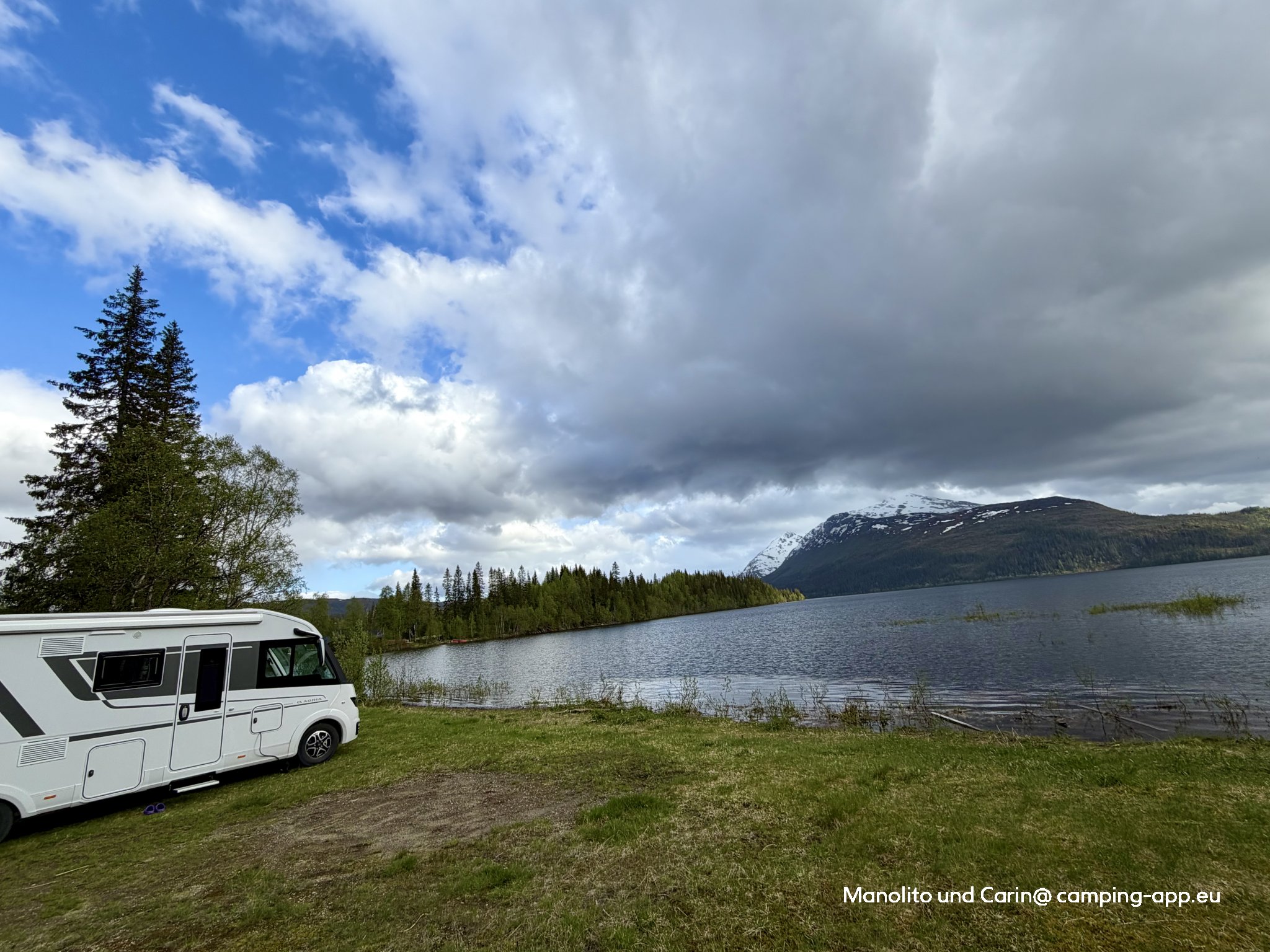 Osen Camping — Kamp yeri in Elsfjord