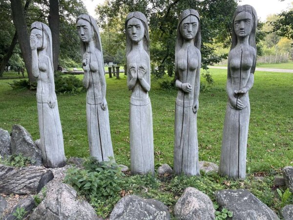 Galindia — Photo 4