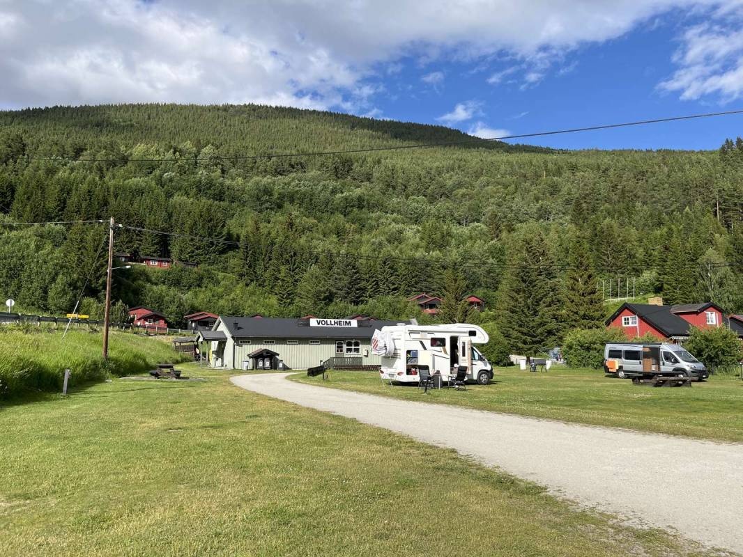 Vollheim Camping & Hytter — Campingplats in Dovreskogen
