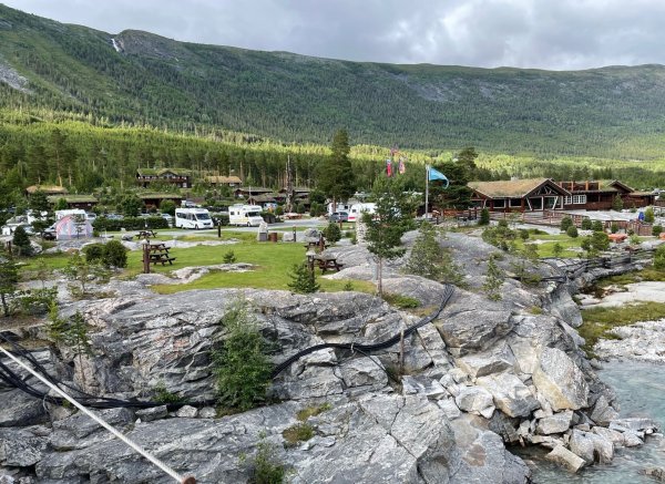 Dønfoss Camping — Photo 2