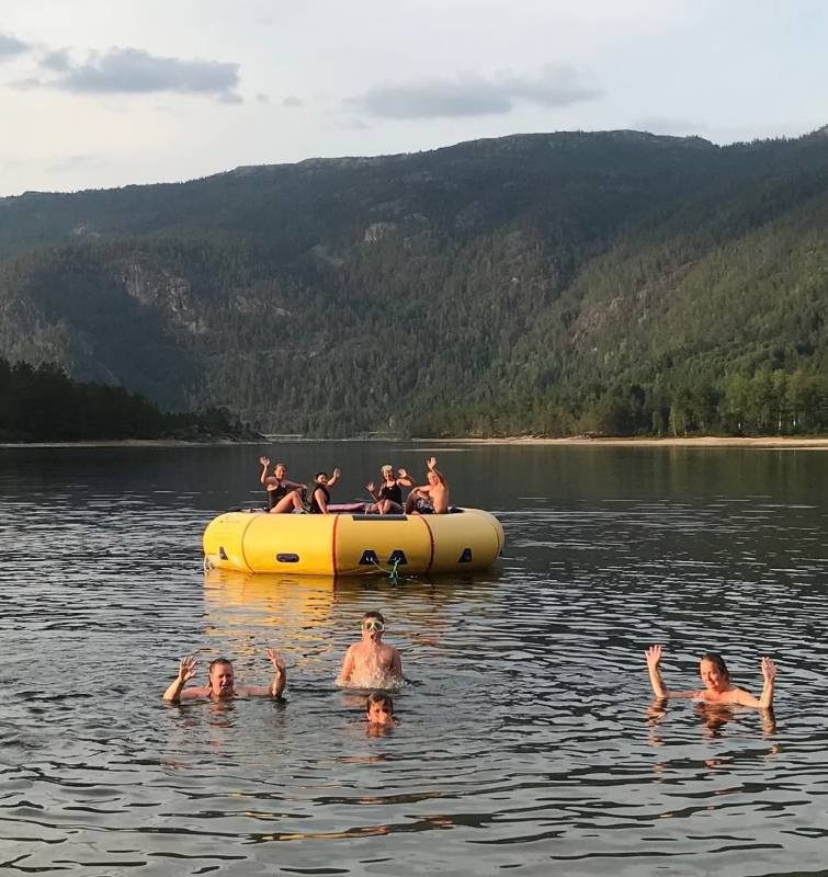 Øyne Camping — Місце для кемпінгу in Fyresdal