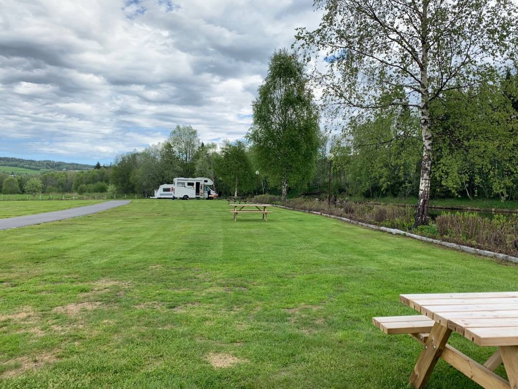 Gullvåg Camping — Campingplass in Soknedal