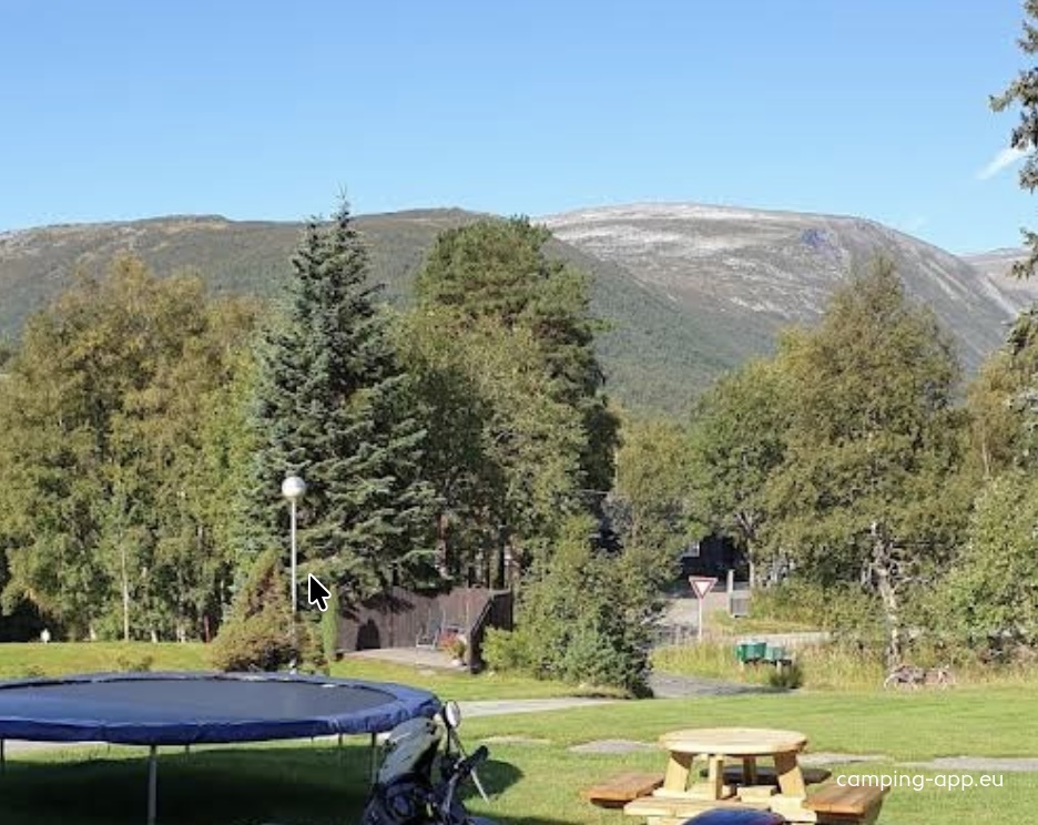 Furulund Camping — Campingplass in Oppdal