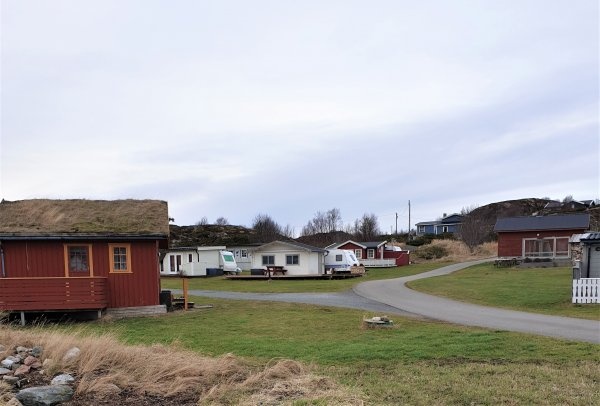 Oksvoll Camping — Area da campeggio in Oksvoll