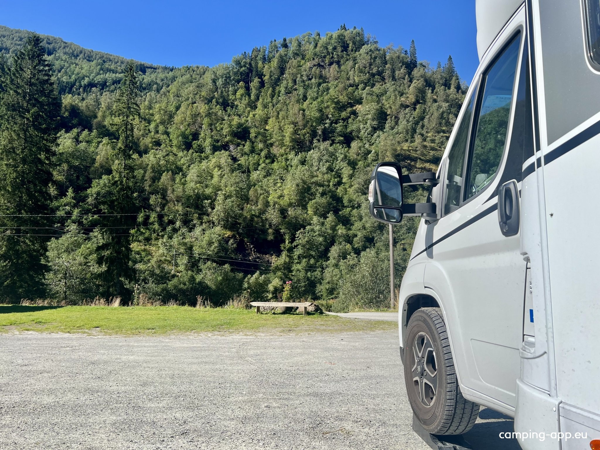 Mestad Camping — Kemp in Evanger
