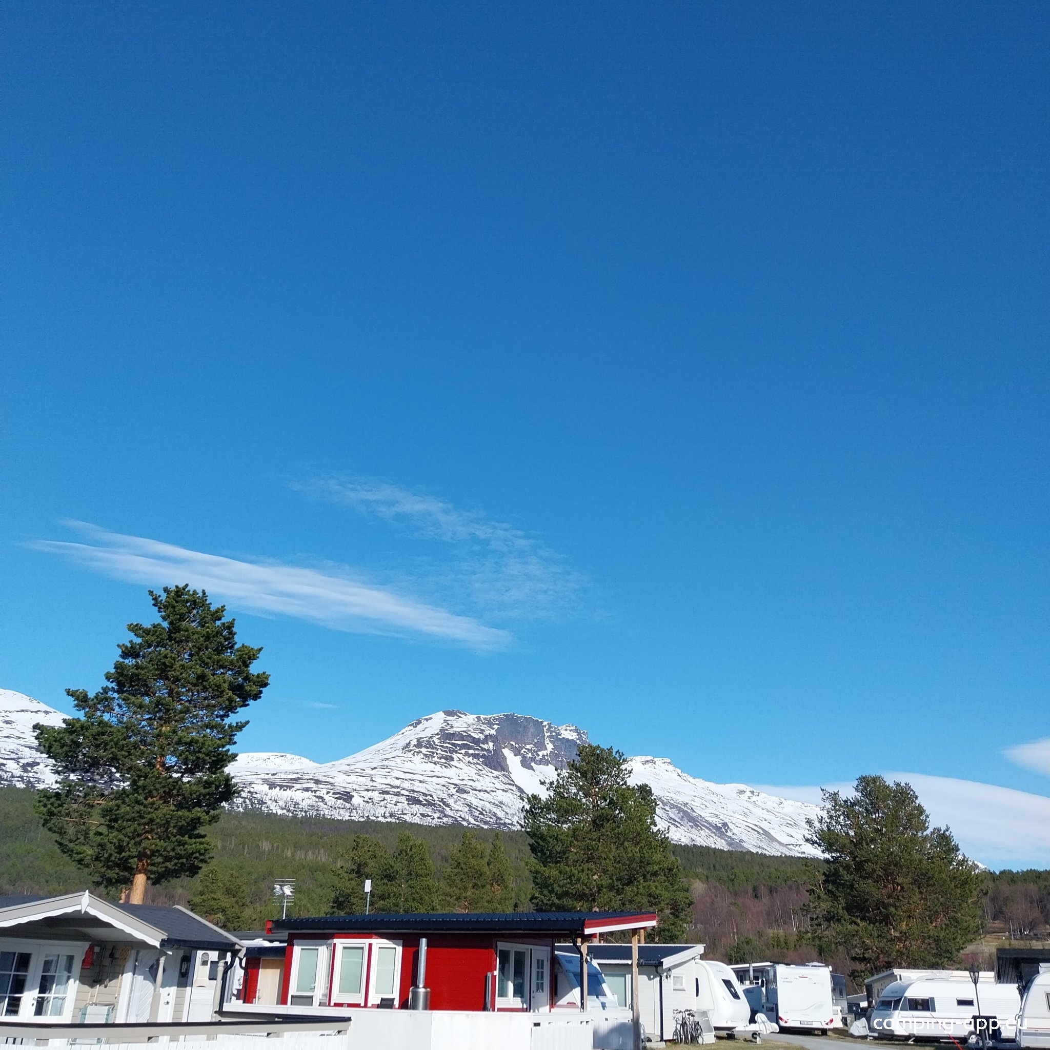Olderelv Camping — Area da campeggio in Skibotn