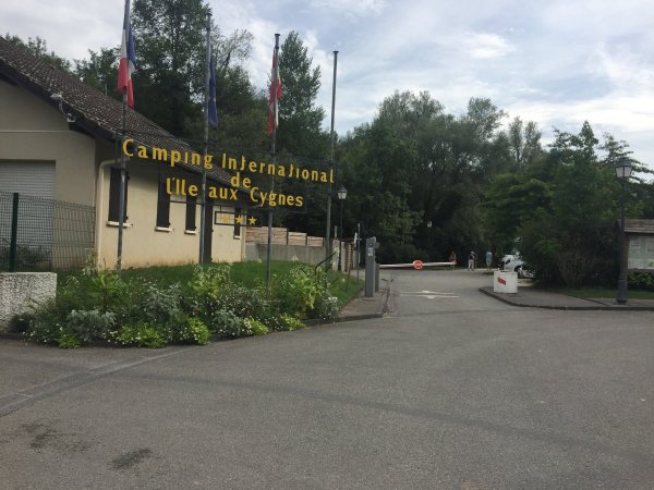 Stellplatz Camping de lîle aux Cygnes  — Fotografie 3