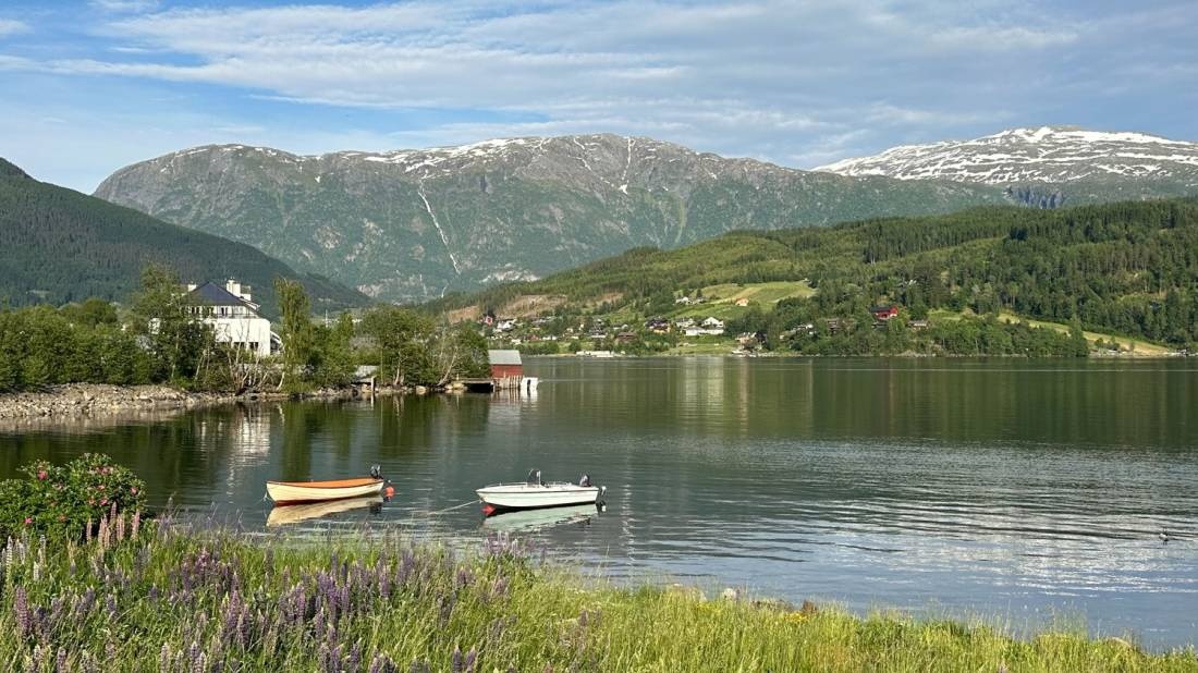 Ulvik Camping — Campingplads in Ulvik