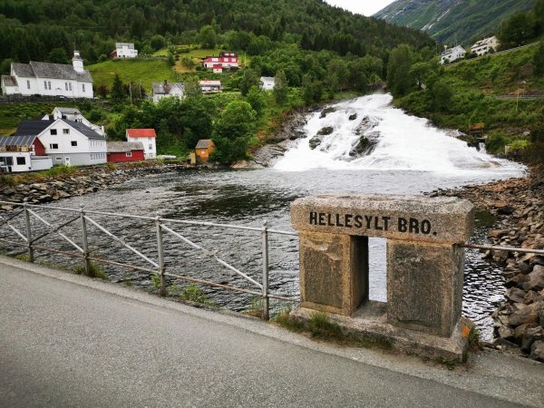 Hellesylt Turistsenter — Campingplads in Hellesylt