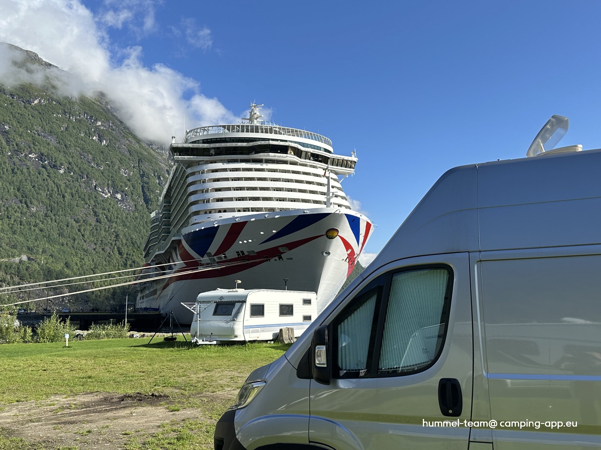 Hellesylt Turistsenter — Photo 2