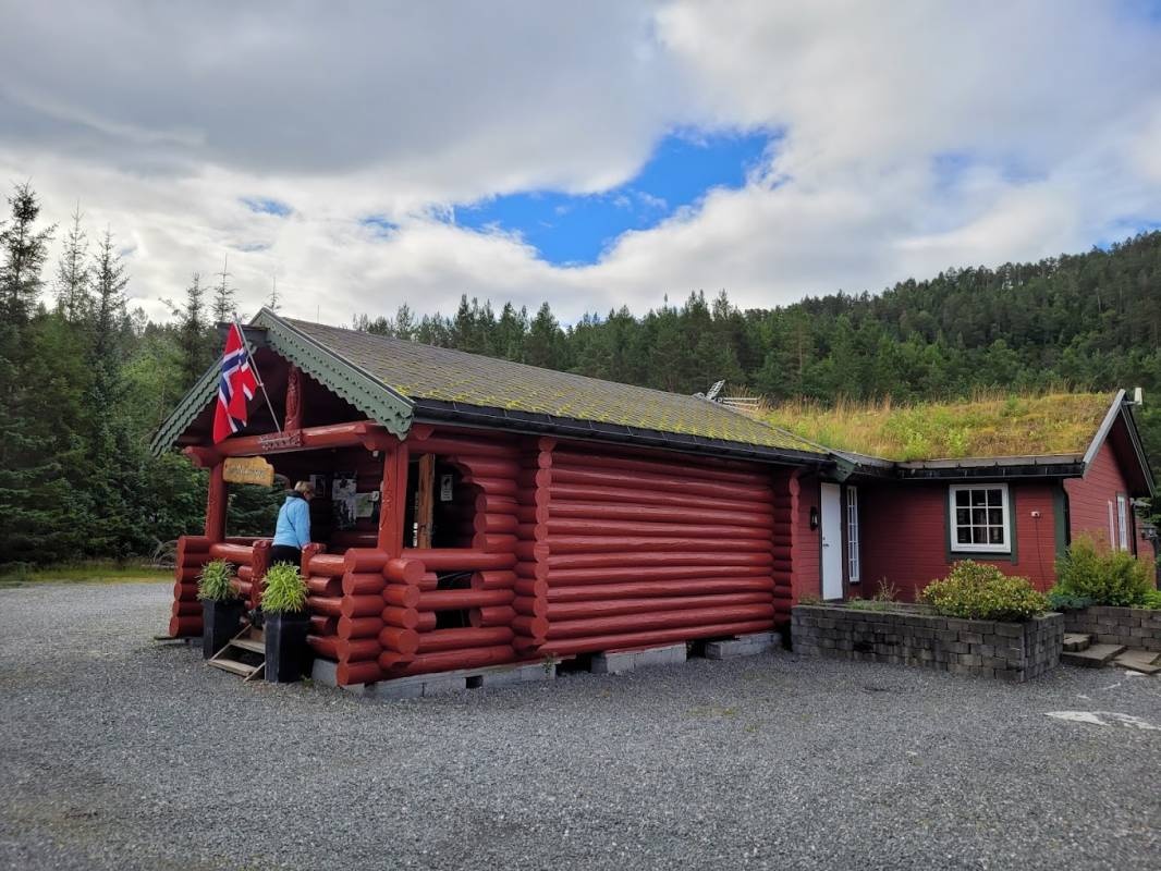 Sjøholt Camping — Campingplass in Ørskog