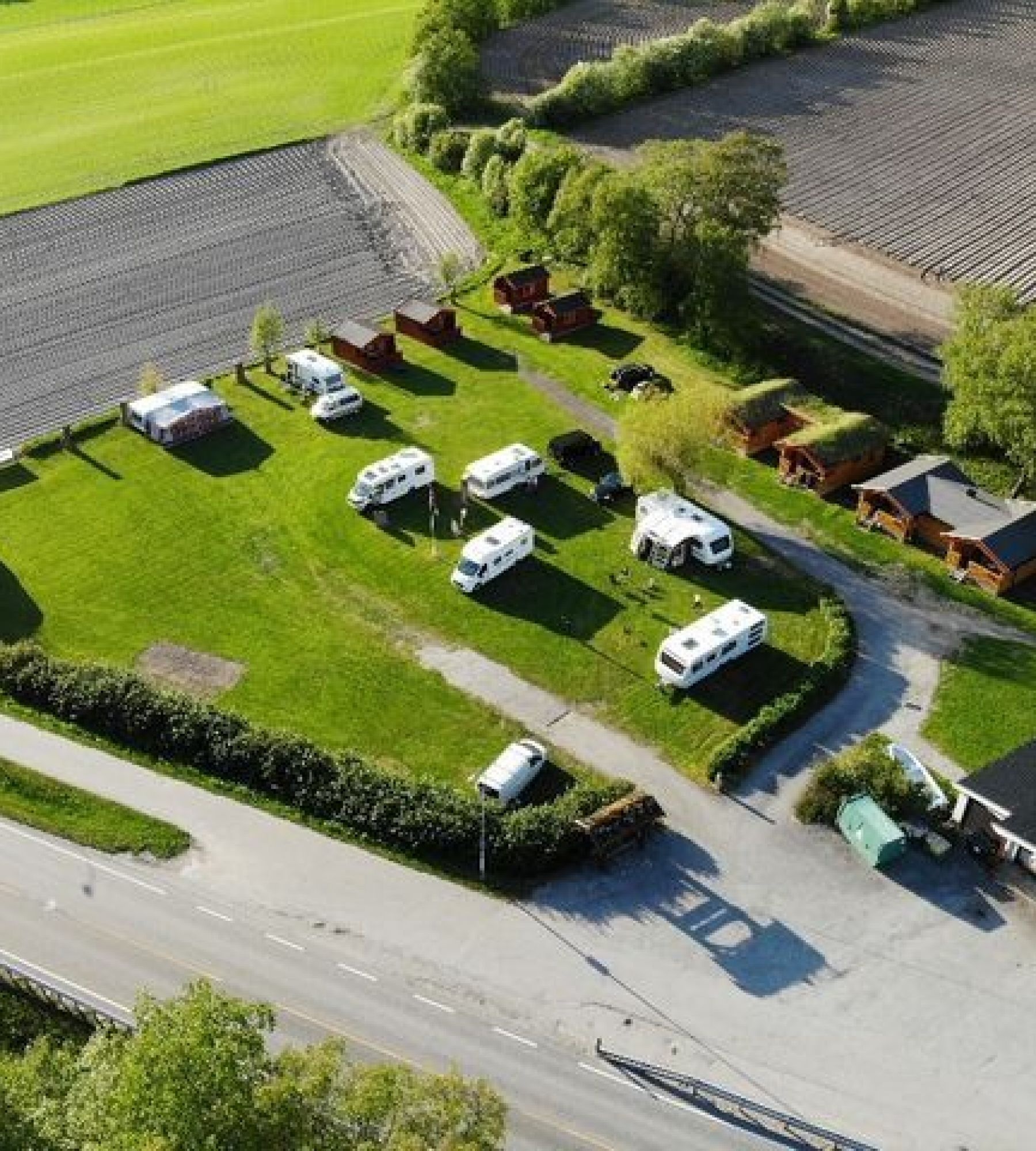 Furu Camping — Місце для кемпінгу in Furugrenda