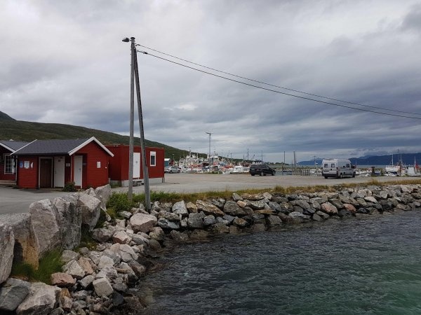 Botnhamn småbåthavn — Area di sosta in Botnhamn