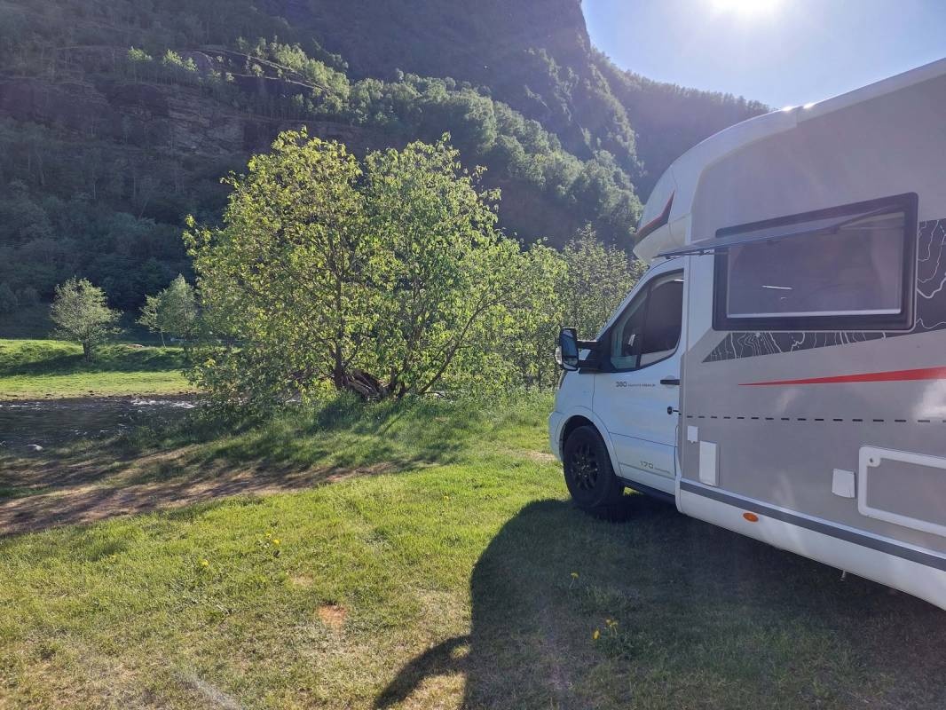 Lunde Camping — Kemp in Aurland