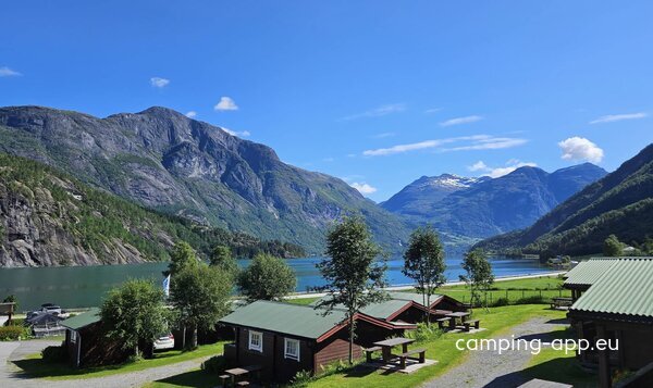 Strynsvatn Camping