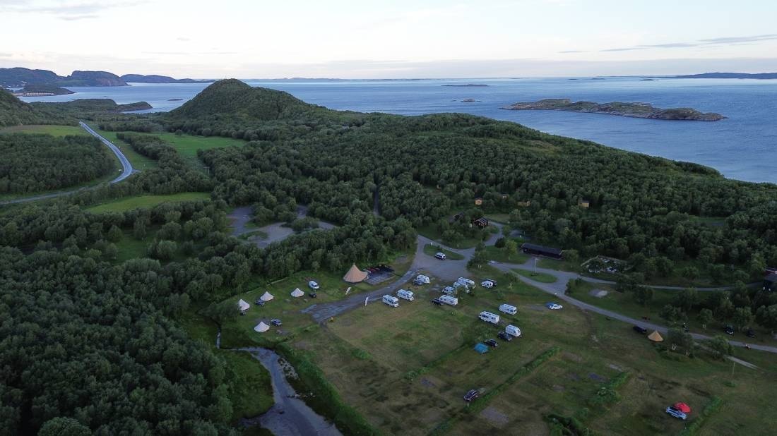 Geitvågen Bad & Camping — Area da campeggio in Bodø