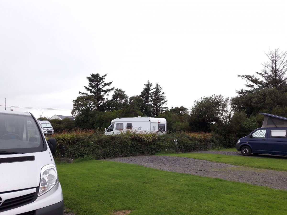 Oratory House Camping — Camping Site in Baile na nGall, Co. Kerry