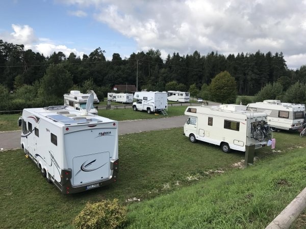 Stellplatz Panorama Spalt — Karavan Sitesi in Spalt