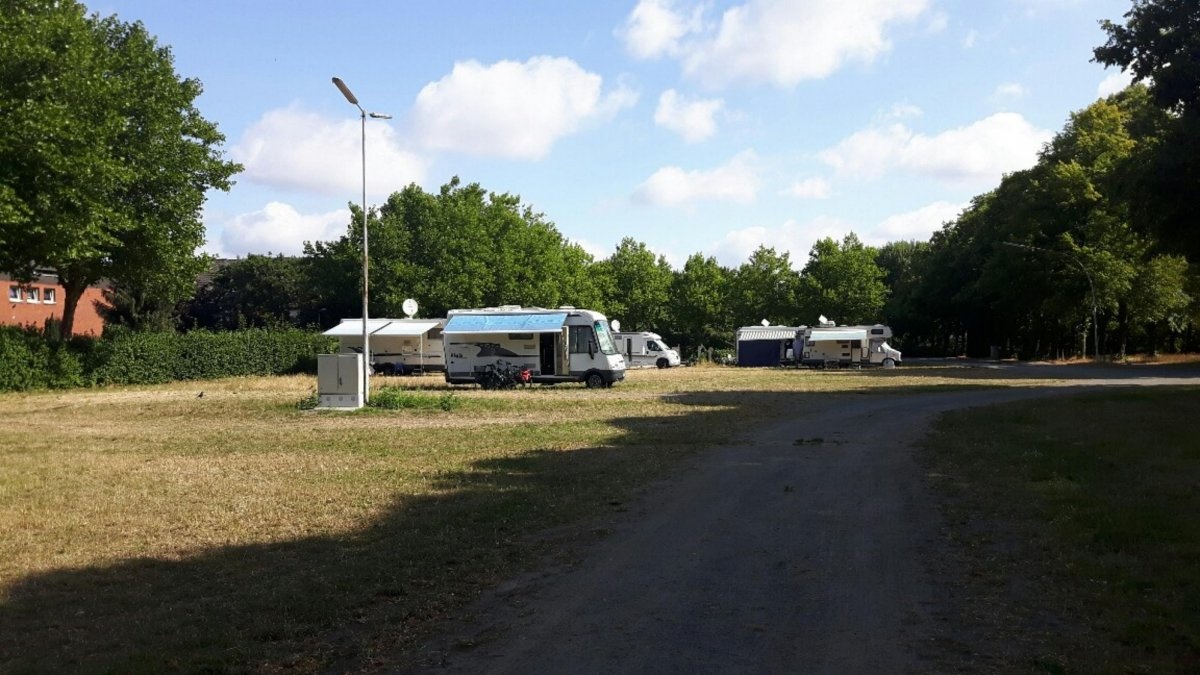 Stellplatz am Heldenhain — Bobilplass in Diepholz-Barlage