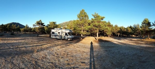 Stellplatz Saint-André-les-Alpes — Campervan Site in Saint-André-les-Alpes