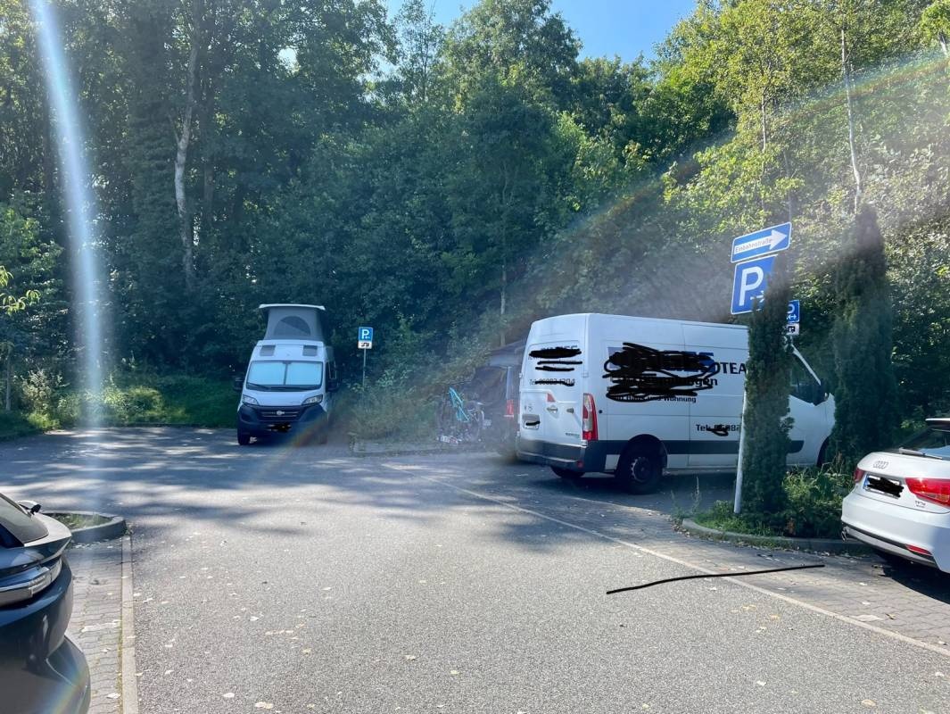 Stellplatz am Taunus-Informationszentrum — Aire camping car in Oberursel