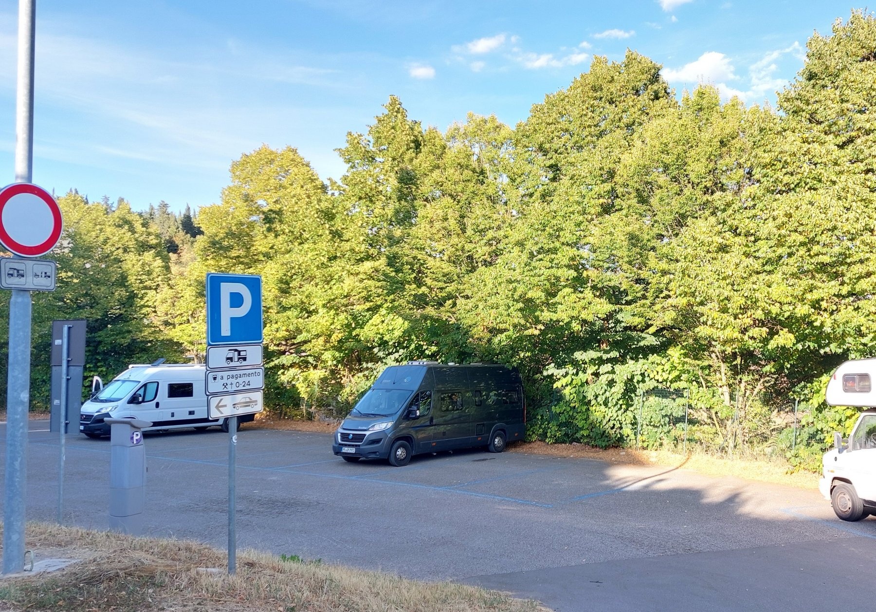 Area Sosta Camper Radda in Chianti — Sp. parking dla kamperów in Radda in Chianti