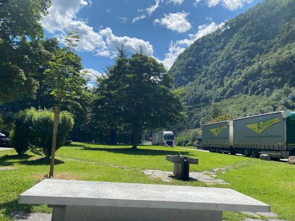 Area di sosta Lavorgo A2 -> Nord
