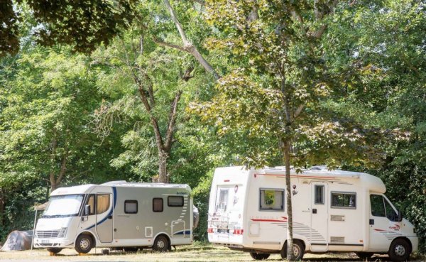Camping du Puy-en-Velay - Terracamps ***