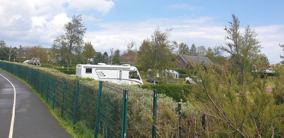 Camping Gallouete **** — Area da campeggio in Saint-Vaast-la-Hougue