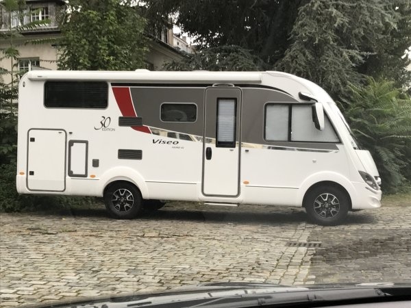 Aire Camping Car Oleis di manzano — 露营车营地 in Oleis