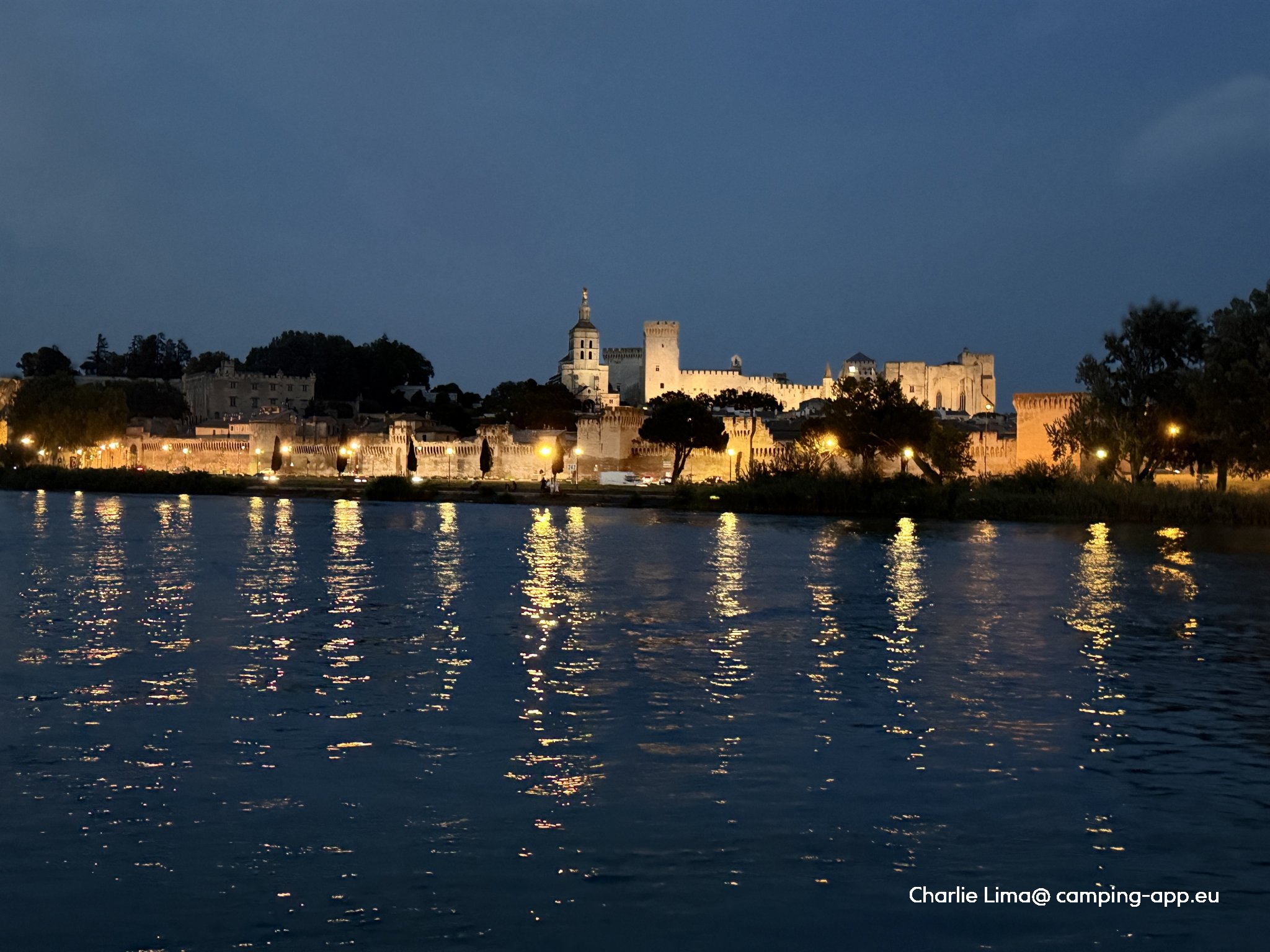 Bagatelle Avignon — Foto 3