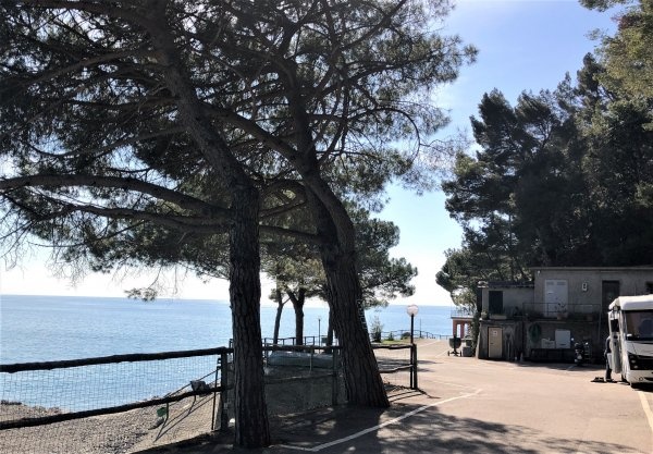 Camping Smeraldo — Campingplatz in Moneglia (Ge)