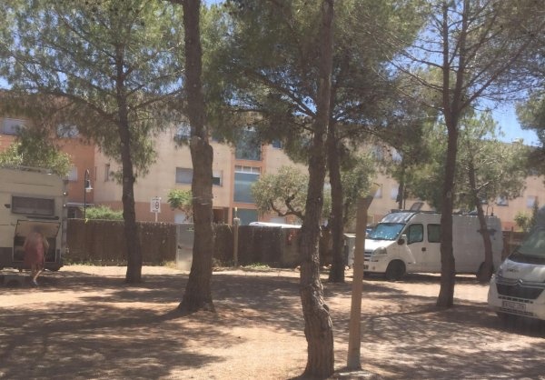 Camper Park Area 340 — Stellplatz in Creixell